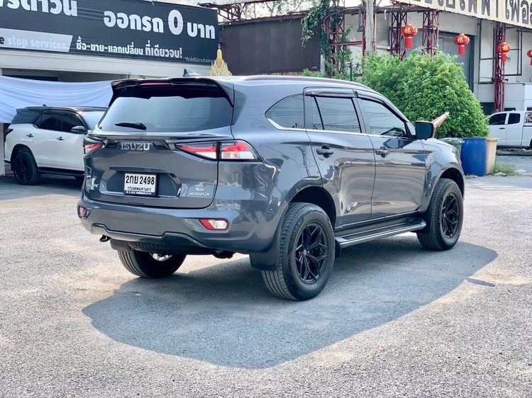 Isuzu MU-X 2022 3.0 Ultimate AT 4WD Utility-car ดีเซล ไม่ติดแก๊ส เกียร์อัตโนมัติ เทา รูปที่ 4