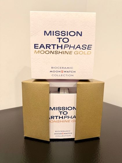  นาฬิกา Omega x Swatch Bioceramic MoonSwatch Mission to Earthphase Moonshine Gold  รูปที่ 2