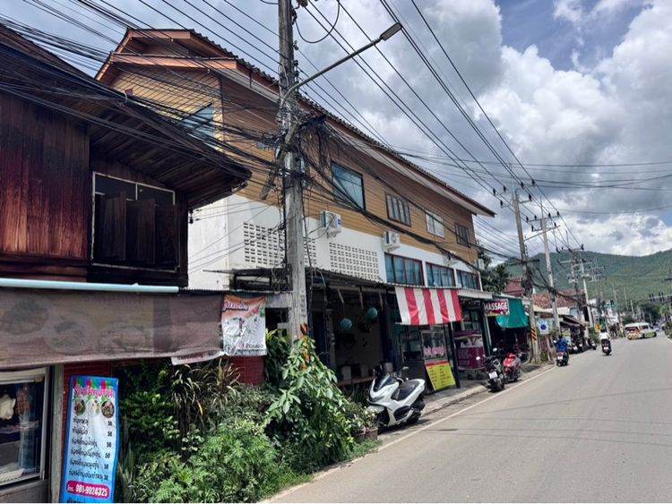 ใช่ ขายตึกแถว 5 ห้อง เยื้องโรงพยาบาลปาย รูปที่ 3