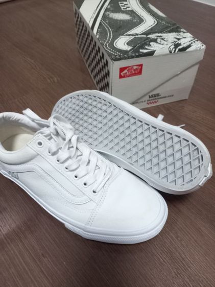 รองเท้าผ้าใบ รุ่น Vans Skate Old Skool สี True White หรือ รุ่นโปร รุ่นสเก็ต มือสอง สภาพสวย ดูดี พร้อมส่งฟรี รูปที่ 3