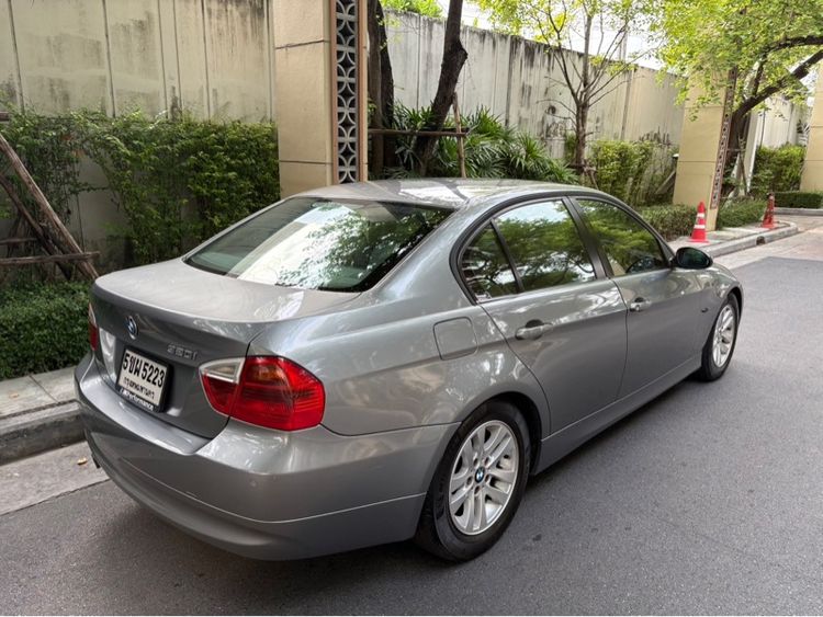 BMW Series 3 2006 320d Sedan เบนซิน เกียร์อัตโนมัติ เทา รูปที่ 2