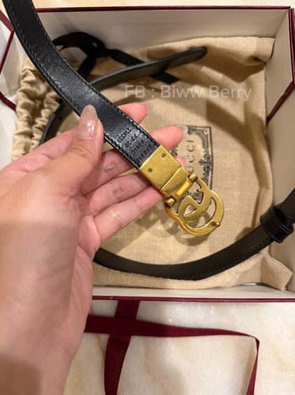 used ✨ Gucci GG Marmont Reversible Thin Belt Size 75 รูปที่ 8