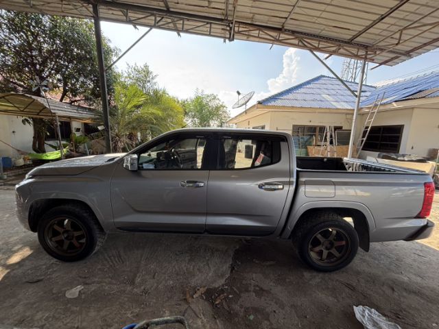 รถ Mitsubishi Triton All New 2.4 Active Cab Chassis สี เงิน