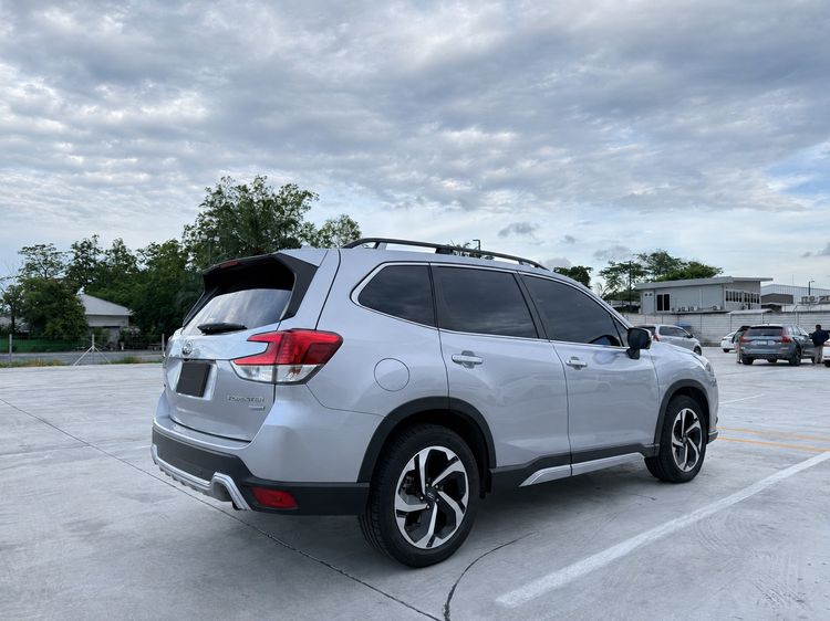 Subaru Forester 2024 2.0 i-S EyeSight Utility-car เบนซิน ไม่ติดแก๊ส เกียร์อัตโนมัติ บรอนซ์เงิน รูปที่ 2