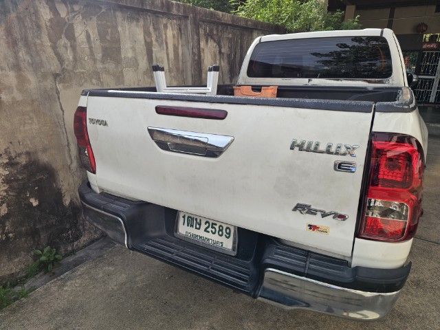 Toyota Hilux Revo 2016 Smart Cab 2.4 Entry Prerunner Pickup ดีเซล ไม่ติดแก๊ส เกียร์อัตโนมัติ ขาว รูปที่ 3