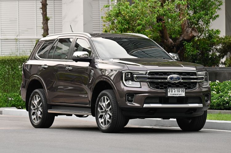 Ford Everest 2023 2.0 Bi-Turbo Titanium+ 4WD Utility-car ดีเซล ไม่ติดแก๊ส เกียร์อัตโนมัติ น้ำตาล รูปที่ 2
