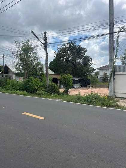ใช่ ขายที่ดินอุบล ห้วยวังนอง