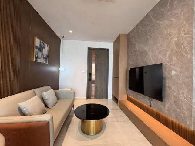 Supalai Icon Sathon พร้อมเข้าอยู่ทันที
เฟอร์นิเจอร์และเครื่องใช้ไฟฟ้าครบ