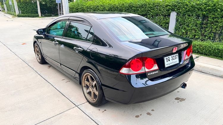 Honda Civic 2007 1.8 S i-VTEC Sedan เบนซิน ไม่ติดแก๊ส เกียร์อัตโนมัติ ดำ รูปที่ 4