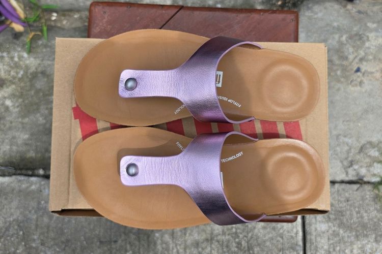 รองเท้า Fitflop ของแท้ รุ่น Iqushion Metallic-Leather เบอร์ US6 รูปที่ 2