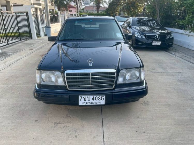 Mercedes-Benz E-Class 1995 E200 Sedan เบนซิน เกียร์อัตโนมัติ น้ำเงิน รูปที่ 2