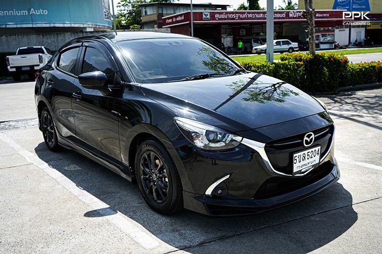 Mazda Mazda 2 2019 1.3 High Connect Sedan เบนซิน ไม่ติดแก๊ส เกียร์อัตโนมัติ ดำ รูปที่ 3