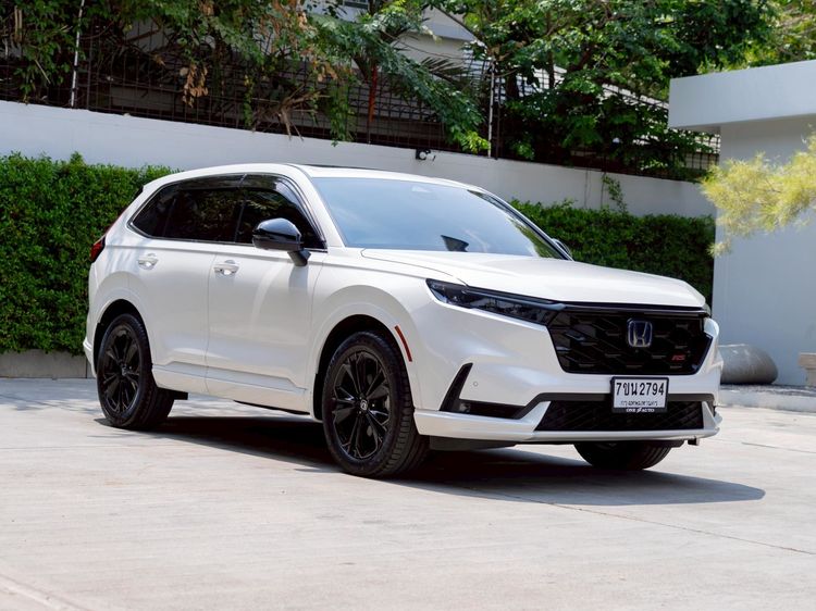 รถ Honda CR-V 2.0 eHEV RS 4WD สี ขาว
