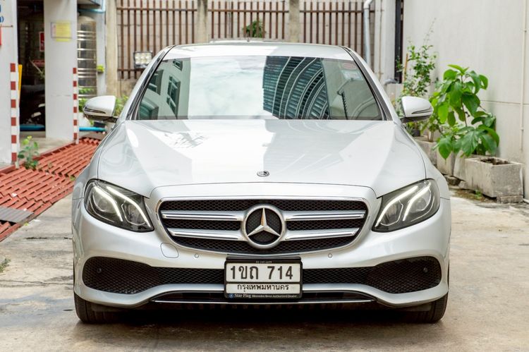 Mercedes-Benz E-Class 2020 E300 Sedan ปลั๊กอินไฮบริด (PHEV) ไม่ติดแก๊ส เกียร์อัตโนมัติ บรอนซ์เงิน รูปที่ 3
