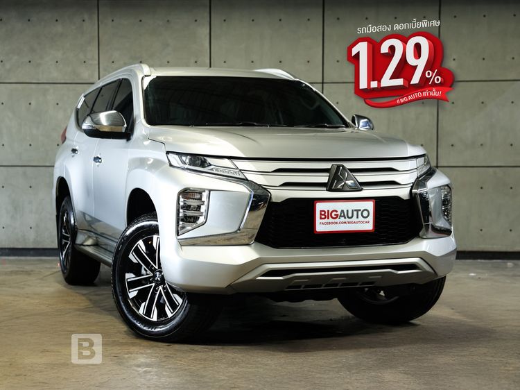 รถ Mitsubishi Pajero Sport 2.4 GT Plus สี บรอนซ์เงิน