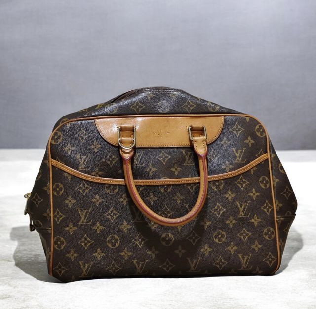 หญิง น้ำตาล หนังแท้ กระเป๋า Louis Vuitton Monogram Deauville