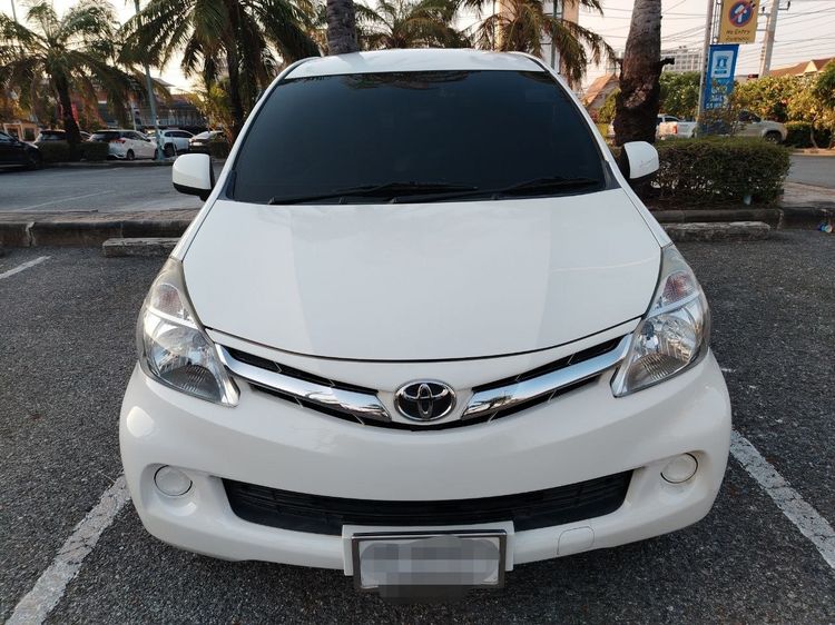 Toyota Avanza 2012 1.5 E Van เบนซิน ไม่ติดแก๊ส เกียร์ธรรมดา ขาว