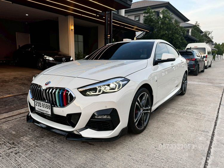 รถ BMW Series 2 218i สี ขาว