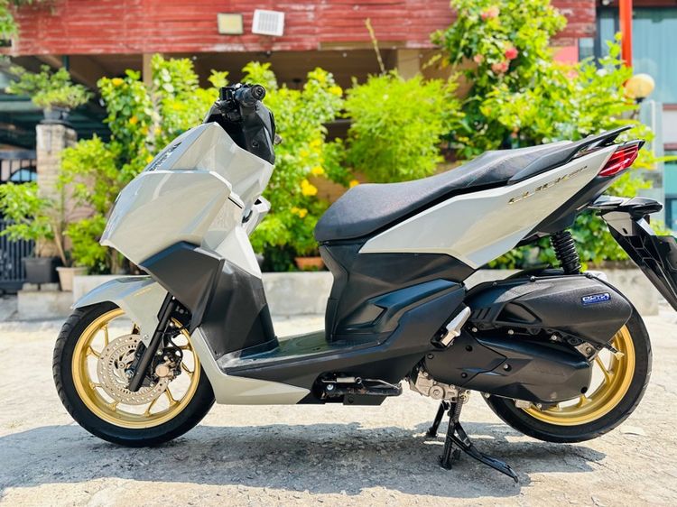 ปี2025 Honda Click160 Top abs ดิสหน้า-หลัง รับแลกเทิน เล่มชุดโอนครบ รูปที่ 2
