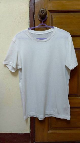 เสื้อยูนิโคล่แท้อย่างดี 2แถมฟรี1ไม่ขายแยกราคารวม2,900ขายต่อแค่ 350