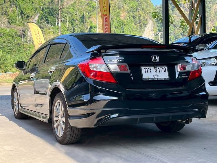 Honda Civic 2013 1.8 Modulo Sedan เบนซิน ไม่ติดแก๊ส เกียร์อัตโนมัติ ดำ รูปที่ 4