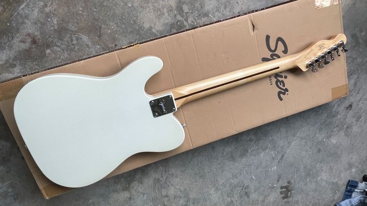 squier sonic™ esquire® h รูปที่ 6