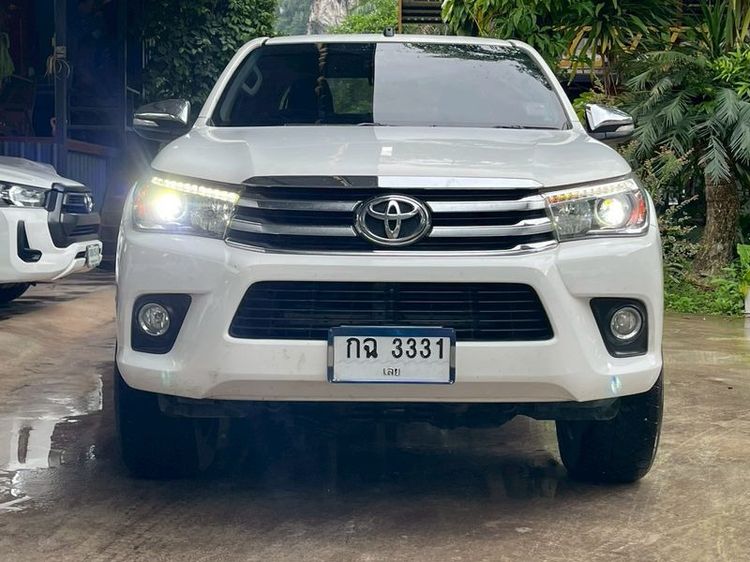 Toyota Hilux Revo 2017 2.4 Prerunner E Plus Pickup ดีเซล ไม่ติดแก๊ส เกียร์ธรรมดา ขาว รูปที่ 2