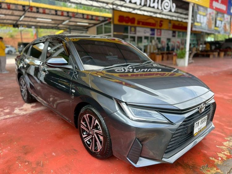 Toyota Yaris ATIV 2022 1.2 Sport Sedan เบนซิน ไม่ติดแก๊ส เกียร์อัตโนมัติ เทา รูปที่ 2