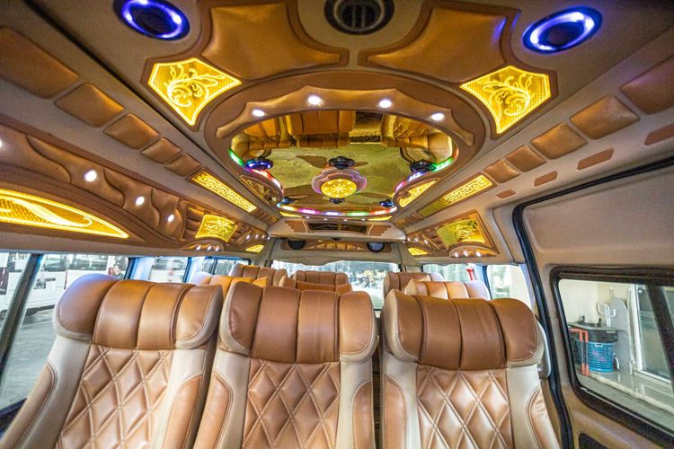 Toyota Commuter 2013 2.5 Van ดีเซล ไม่ติดแก๊ส เกียร์ธรรมดา เหลือง รูปที่ 4
