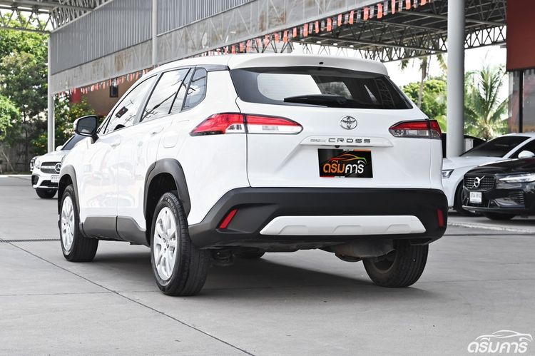 Toyota Corolla Cross 2022 1.8 Sport Utility-car เบนซิน ไม่ติดแก๊ส เกียร์อัตโนมัติ ขาว รูปที่ 3