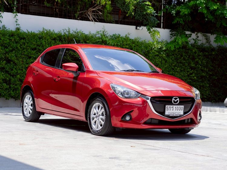 รถ Mazda Mazda 2 1.3 High Connect สี แดง