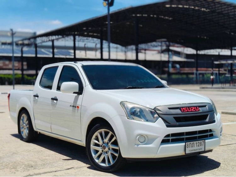 รถ Isuzu D-MAX 1.9 S สี ขาว