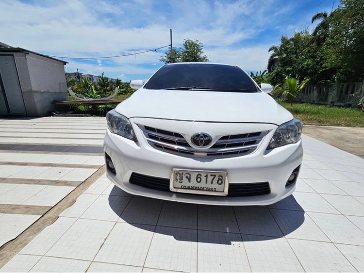 รถ Toyota Corolla 1.6 SEG สี ขาว