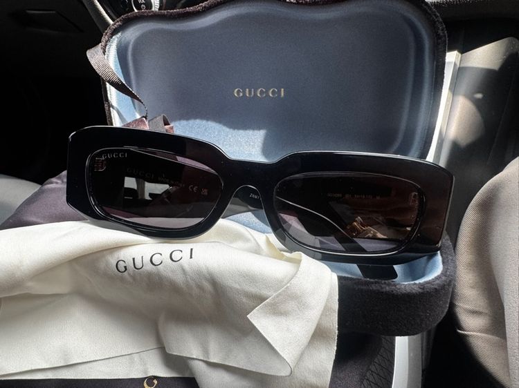 แว่นตากันแดด Gucci 