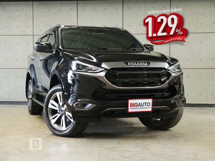 รถ Isuzu MU-X 3.0 Ultimate AT 4WD สี ดำ