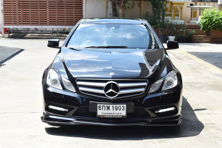 Mercedes-Benz E-Class 2012 E200 CGI Sedan เบนซิน ไม่ติดแก๊ส เกียร์อัตโนมัติ ดำ รูปที่ 2