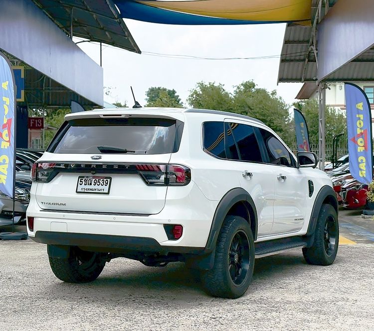 Ford Everest 2022 2.0 Bi-Turbo Titanium+ Utility-car ดีเซล ไม่ติดแก๊ส เกียร์อัตโนมัติ ขาว รูปที่ 3