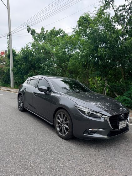 Mazda Mazda3 2018 2.0 S Sports Sedan เบนซิน ไม่ติดแก๊ส เกียร์อัตโนมัติ เทา