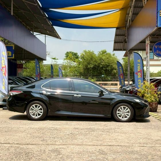 Toyota Camry 2021 2.0 G Sedan เบนซิน ไม่ติดแก๊ส เกียร์อัตโนมัติ ดำ รูปที่ 2