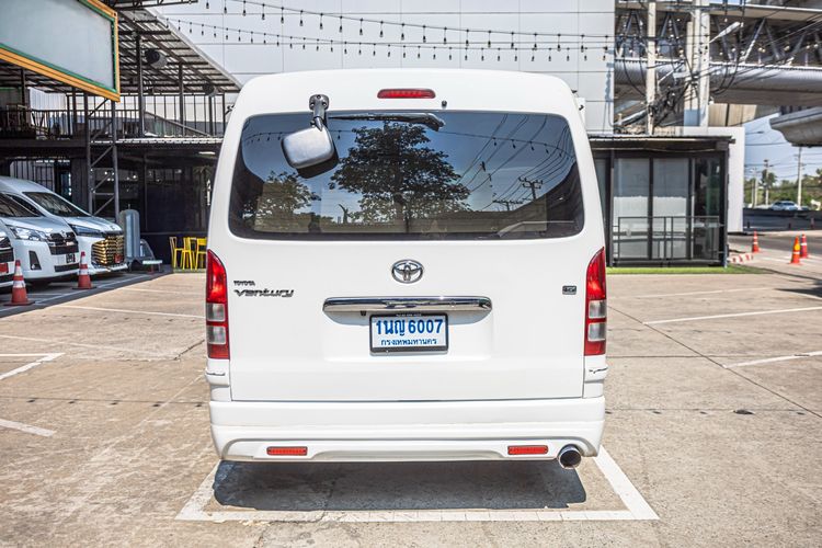 Toyota Ventury 2015 2.7 G Van เบนซิน ไม่ติดแก๊ส เกียร์อัตโนมัติ ขาว รูปที่ 2