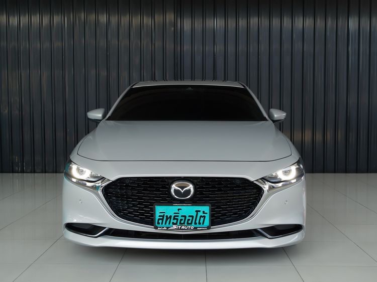รถ Mazda Mazda3 2.0 SP สี น้ำตาล