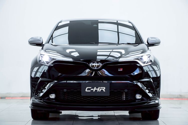Toyota C-HR 2023 1.8 HEV GR Sport Utility-car ไฮบริด ไม่ติดแก๊ส เกียร์อัตโนมัติ ดำ รูปที่ 4