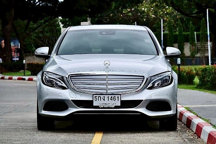 Mercedes-Benz C-Class 2016 C350e Sedan ไฮบริด ไม่ติดแก๊ส เกียร์อัตโนมัติ ขาว รูปที่ 3