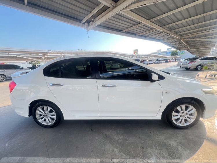 รถ Honda City 1.5 V i-VTEC สี ขาว