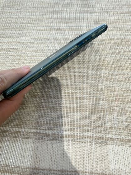 iPhone 11 Pro Max 64 สีเขียว รูปที่ 3