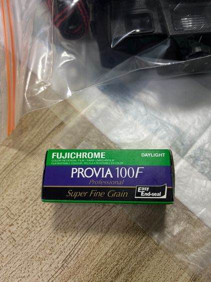 อื่นๆ ฟิล์มบูด ฟิล์มหมดอายุ Fujichrome Provia 100F (RDPIII) 120