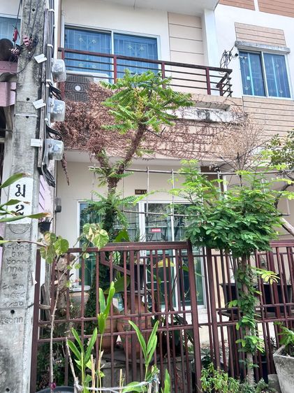 ขาย บ้านทาวน์เฮาส์2ชั้น รามอินทรา 117