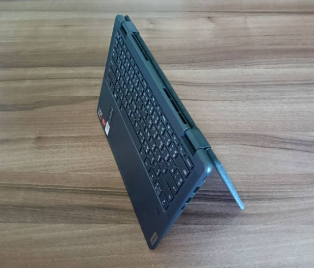 Lenovo YOGA 6(13") Pen and Touch Screen.  รูปที่ 6