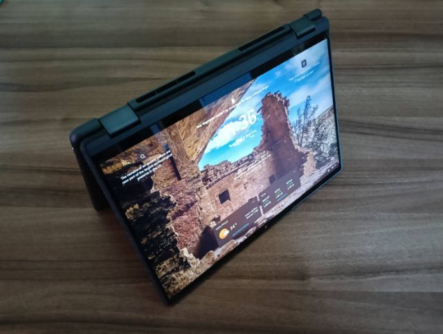Lenovo YOGA 6(13") Pen and Touch Screen. 