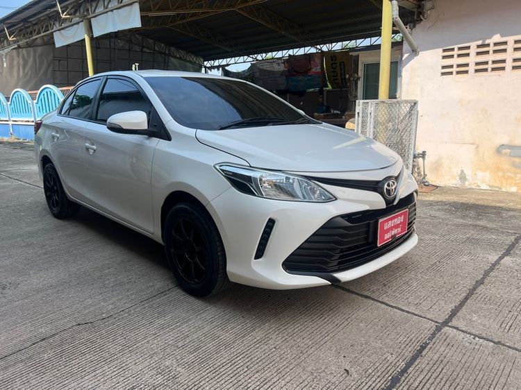 Toyota Vios 2018 1.5 J Sedan เบนซิน ไม่ติดแก๊ส เกียร์อัตโนมัติ ขาว รูปที่ 2
